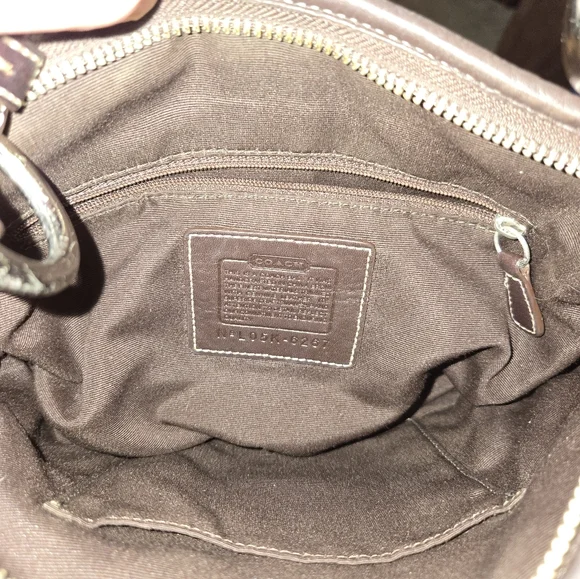 Vintage Coach Signature Canvas Jacquard Hobo Shoulder Bag - 6267 (Soho Era) - Picture 4 of 8